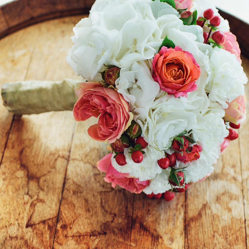 Přečtete si více ze článku Svatební zvyky a tradice: Kouzlo a význam svatebního dne